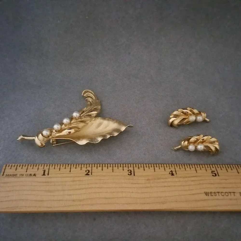 Vintage Cultured Pearls Pin and Clip on Earring S… - image 6