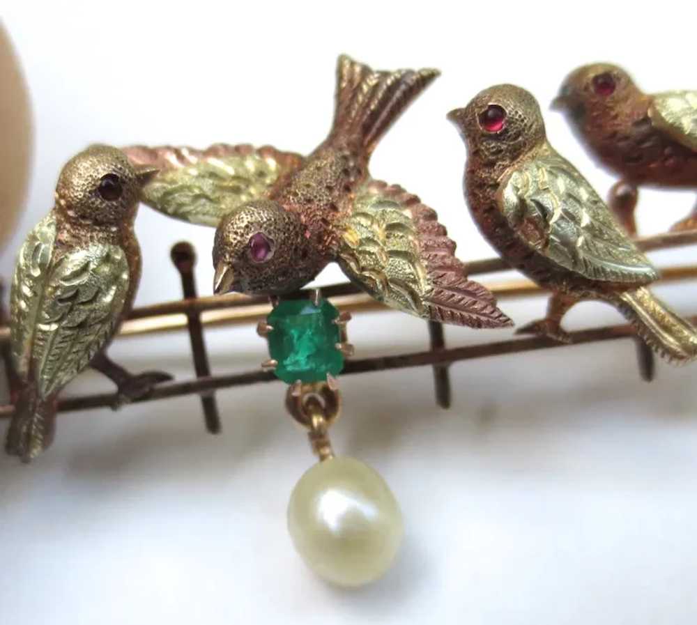 Delightful 14K Gold Antique Bird Brooch with Emer… - image 7