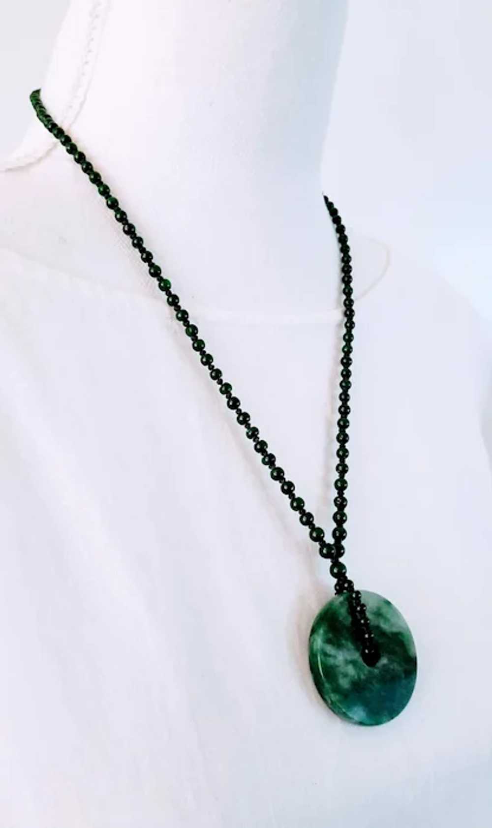 14K Jadeite Pendant and Beads Necklace - image 5