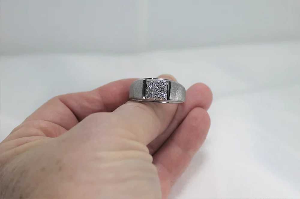 Man's Diamond Cluster Ring, 1/4 ct, 14K - image 7