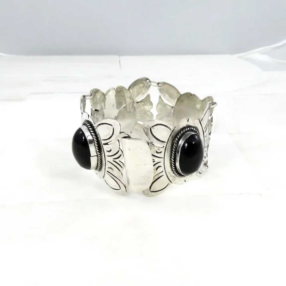 Mexican – Sterling and Black Onyx Bracelet – C. 1… - image 6