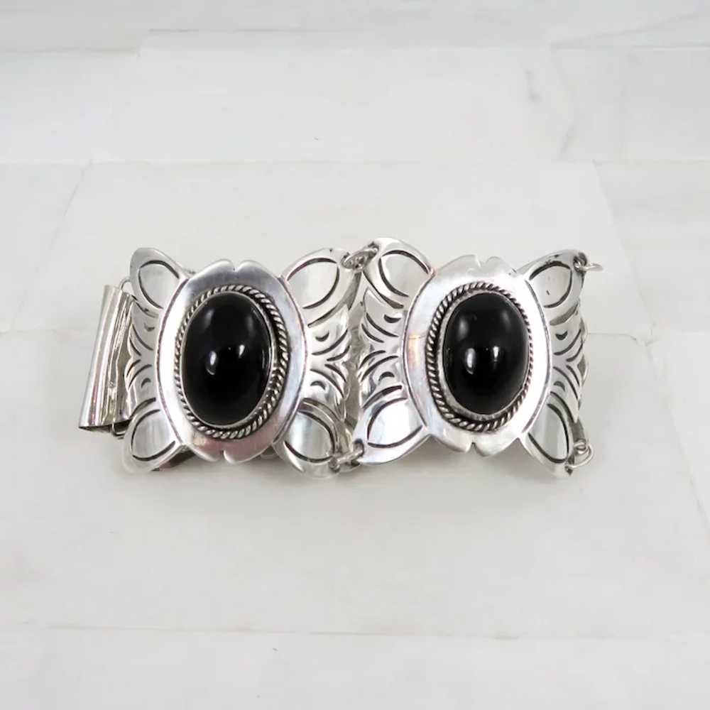 Mexican – Sterling and Black Onyx Bracelet – C. 1… - image 7