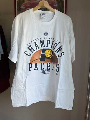 Logo Athletic × NBA × Vintage Vintage Pacers Tshir