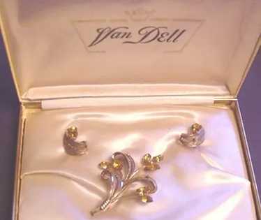 Vintage Van Dell Gold Filled with Rhinestones Pin… - image 1