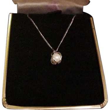 14k White Gold Necklace in Original Box