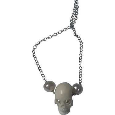 Carved Skull, cultured Pearl sterling necklace - image 1