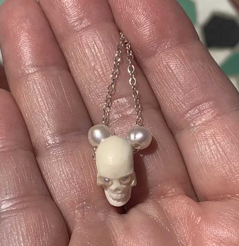 Carved Skull, cultured Pearl sterling necklace - image 3