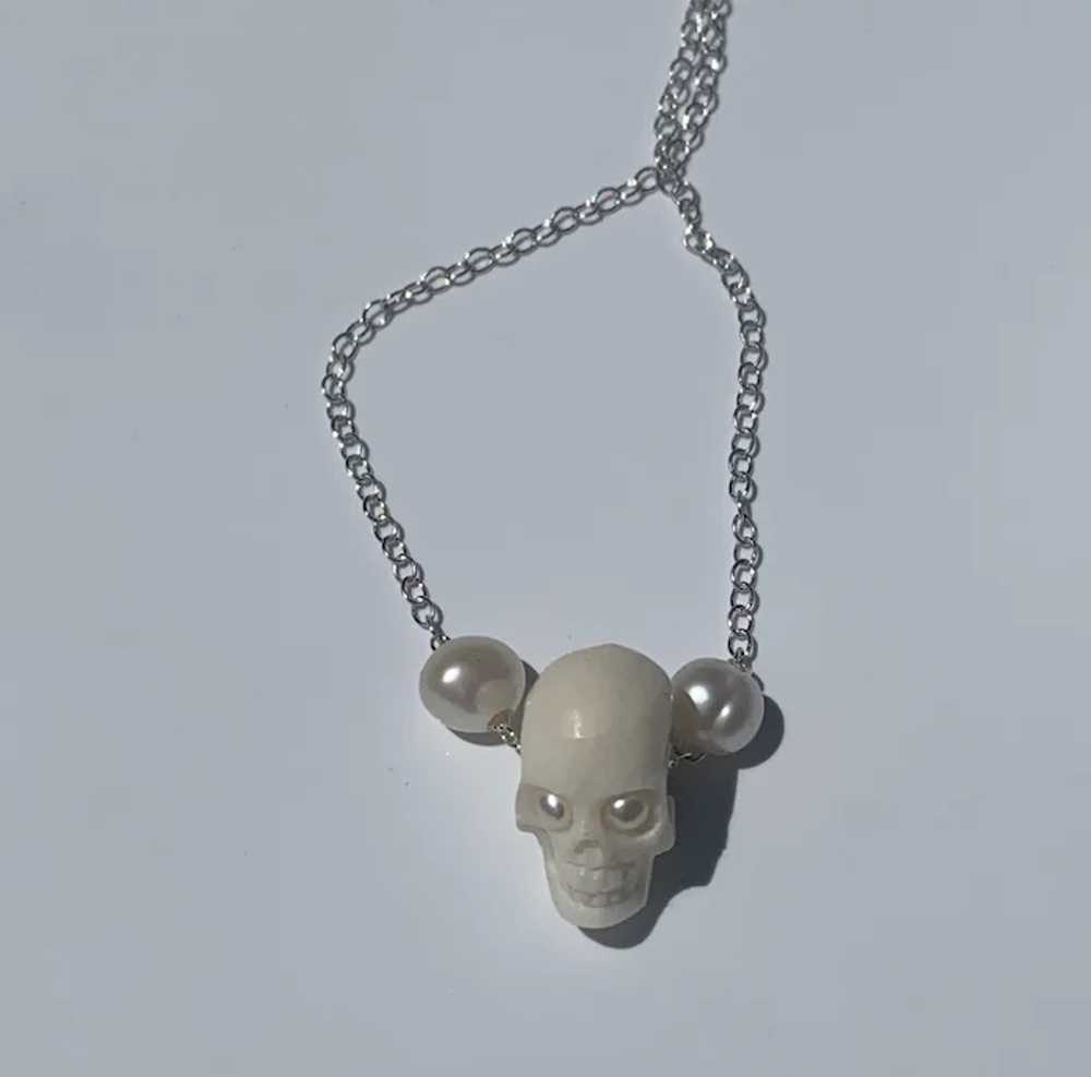 Carved Skull, cultured Pearl sterling necklace - image 4