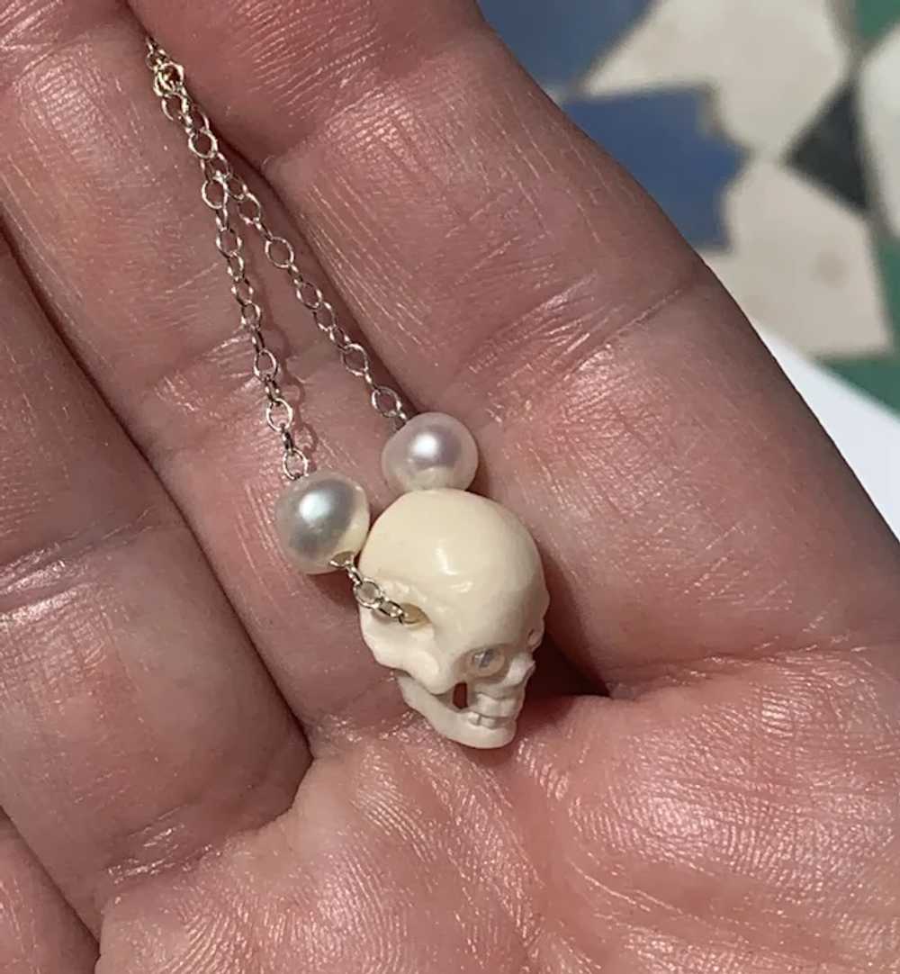 Carved Skull, cultured Pearl sterling necklace - image 5