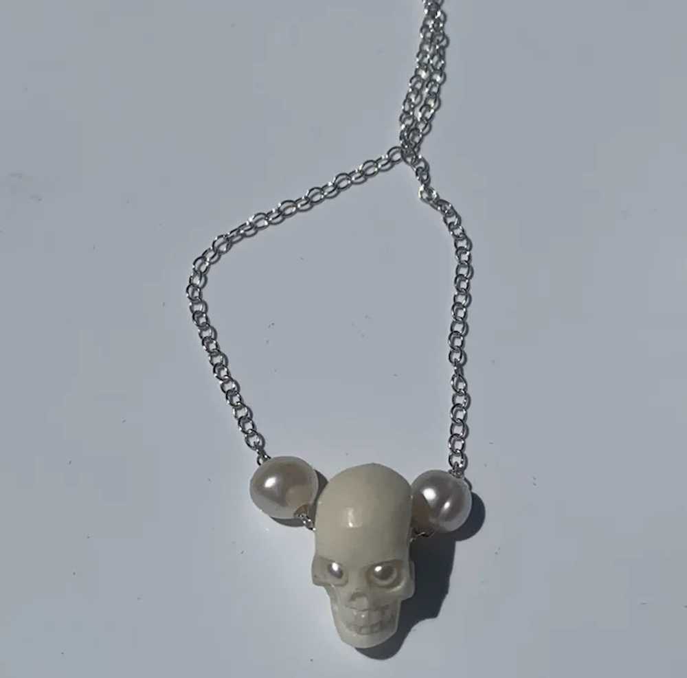 Carved Skull, cultured Pearl sterling necklace - image 6