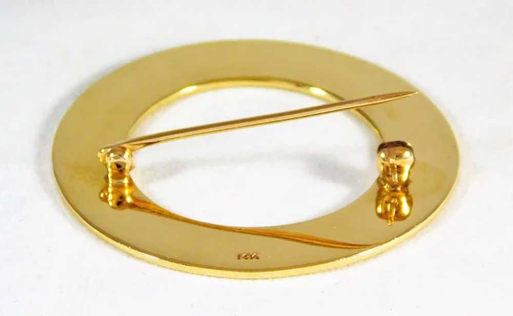 14k Gold Circular Brooch - image 2