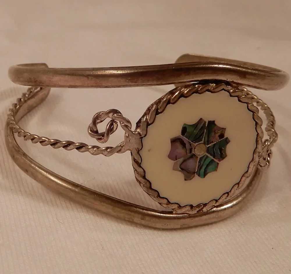 Lovely Alpaca Mexico Floral Cuff Bracelet for Sma… - image 4