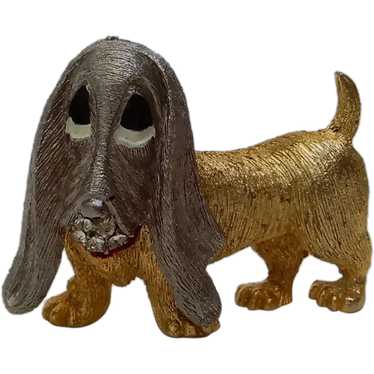 Adorable Vintage Gold Tone and Crystal Basset Houn