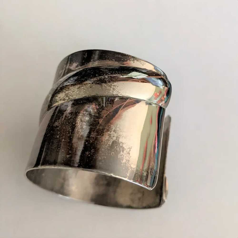 Mid-Century Sterling Silver Black Onyx Bracelet - image 4
