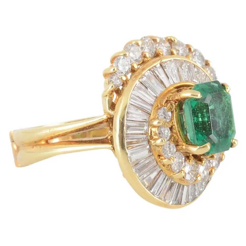 1.47 Carat Emerald Ring with Diamonds - image 3