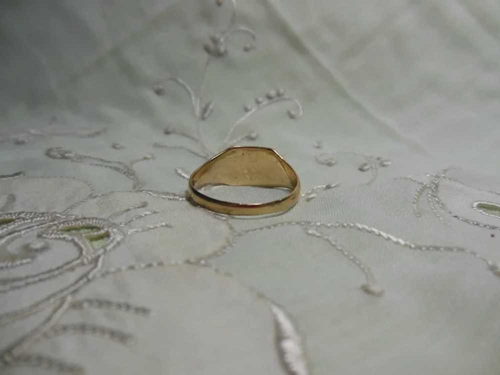 9 Kt Gold Signet Ring English HM - image 5