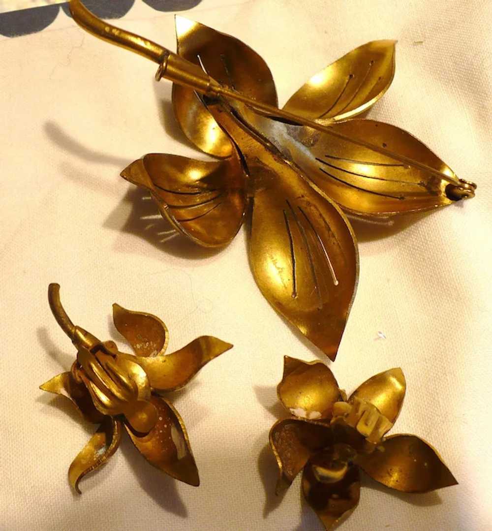 Brass Flower Pin & Earrings - image 2