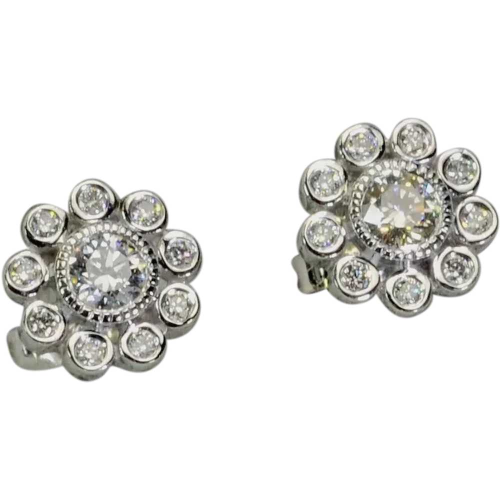 14k Solid White Gold Diamond Flower Ear Studs Pos… - image 1