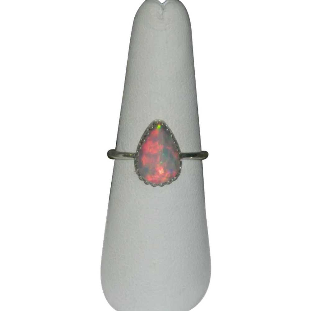 Flashy Color Play 2ct Pear Opal Ring sz 8 - image 1