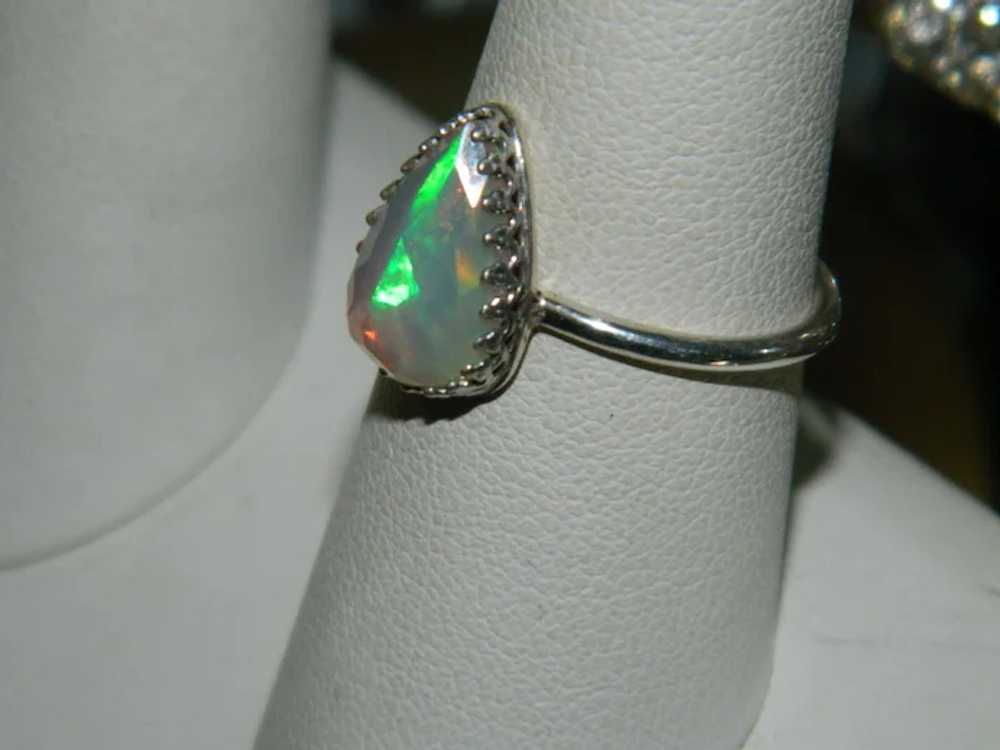 Flashy Color Play 2ct Pear Opal Ring sz 8 - image 6