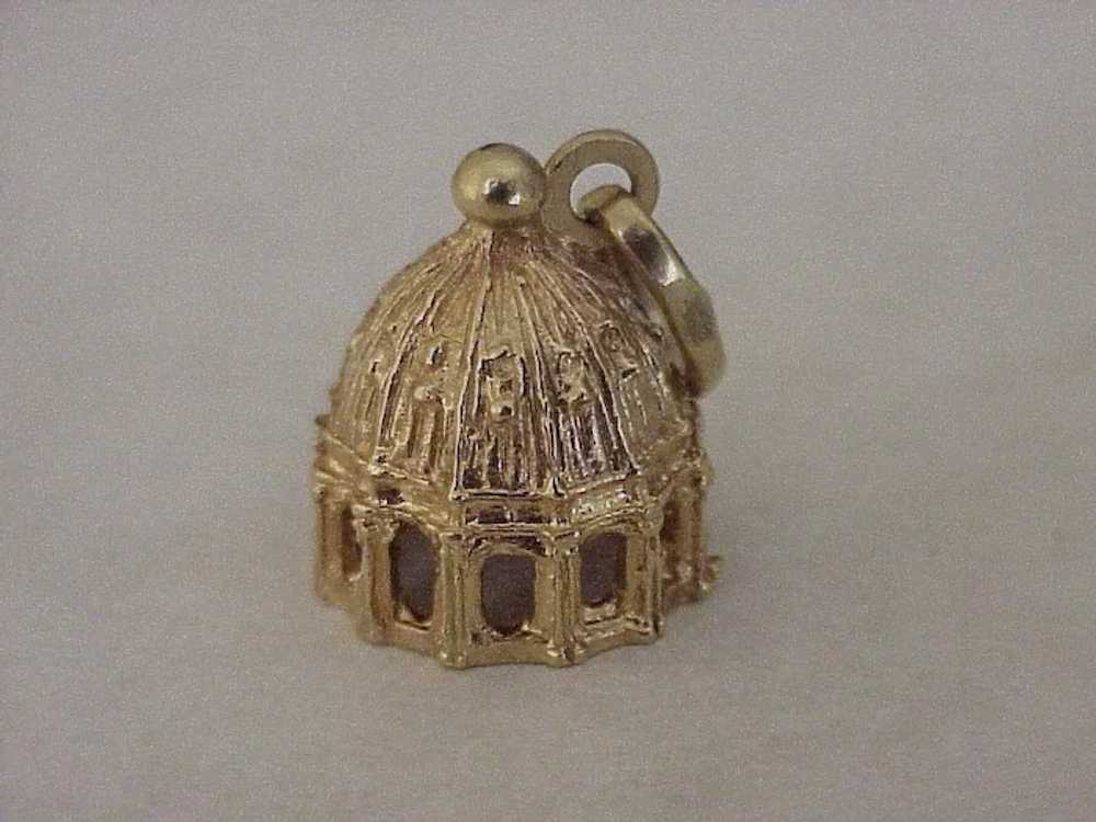 Vintage Ornate Dome Architecture Charm 18K Gold c… - image 2