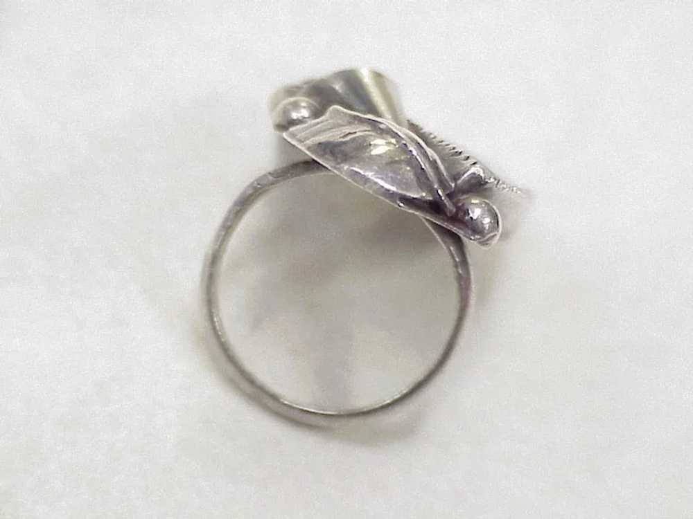 Vintage Native American Ring Sterling Silver & Wh… - image 5