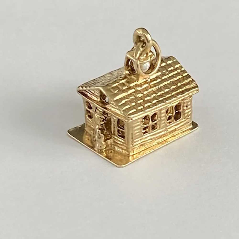 School House Vintage Charm 14K Gold Three-Dimensi… - image 2