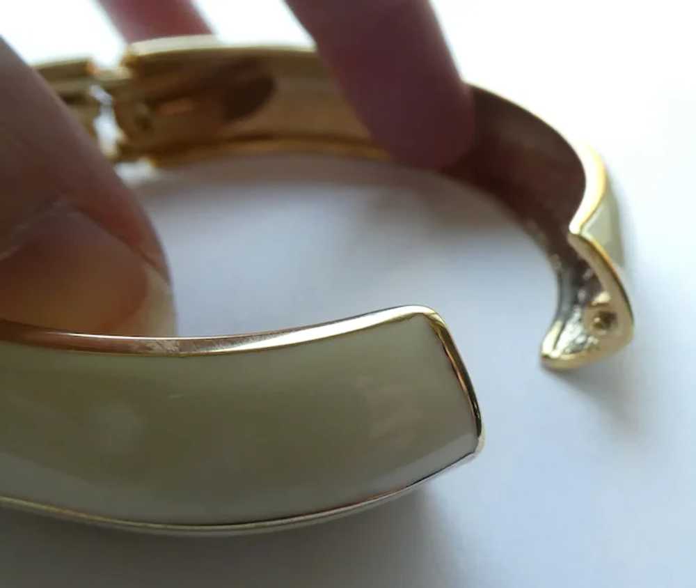 Vintage Gold Colored and Cream Enamel Bracelet - image 4