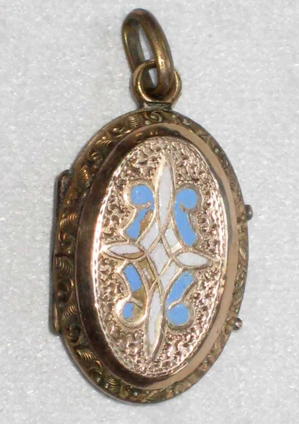 Victorian Gold Filled Locket with Floral Engravin… - image 2