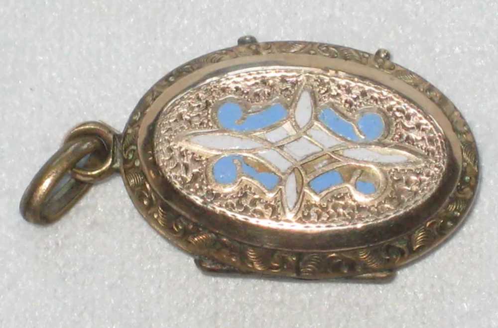 Victorian Gold Filled Locket with Floral Engravin… - image 8