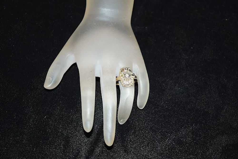 14K Art Deco Two Tone Diamond Ring - image 3