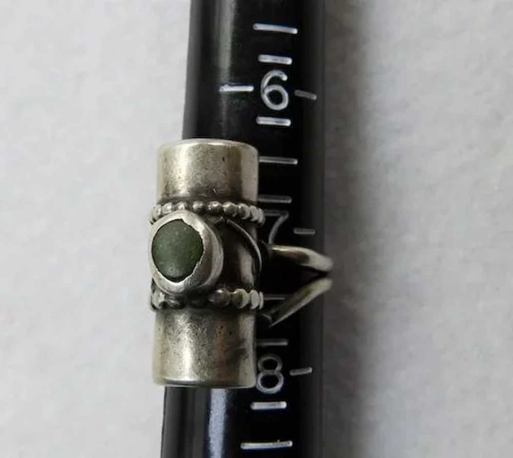 Handmade Sterling Modernist Ring With Green Stone - image 7