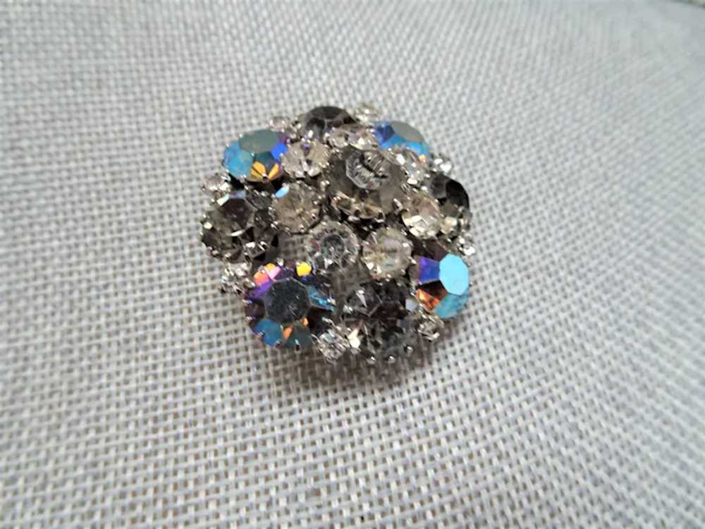 GLITTERING WEISS Glass Rhinestone Brooch,Prong Se… - image 4