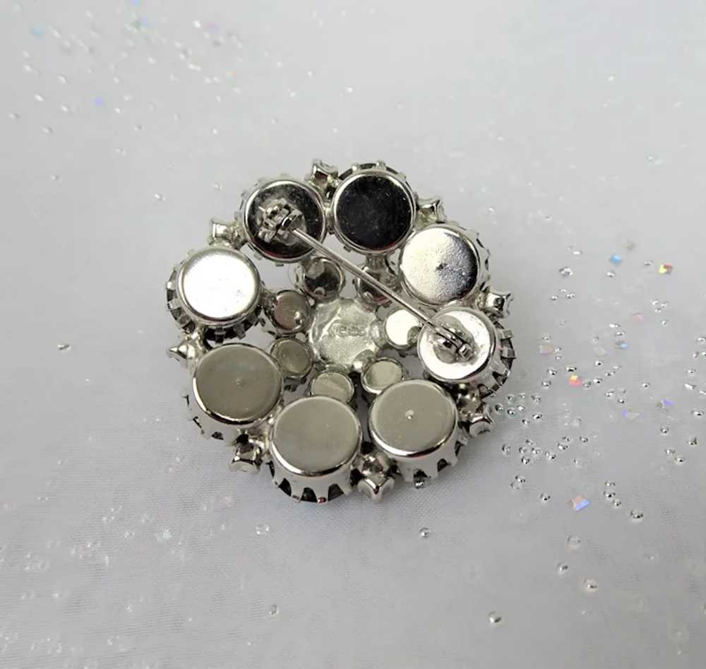 GLITTERING WEISS Glass Rhinestone Brooch,Prong Se… - image 5