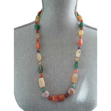 LOVELY Vintage Agate Semi Precious Stone Necklace,