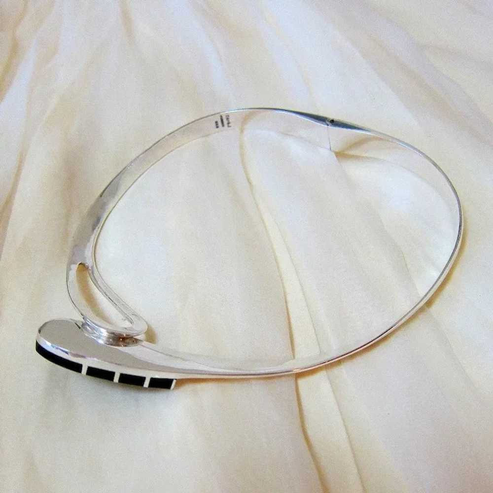 Modernist Black Enamel Sterling Silver Collar Nec… - image 3