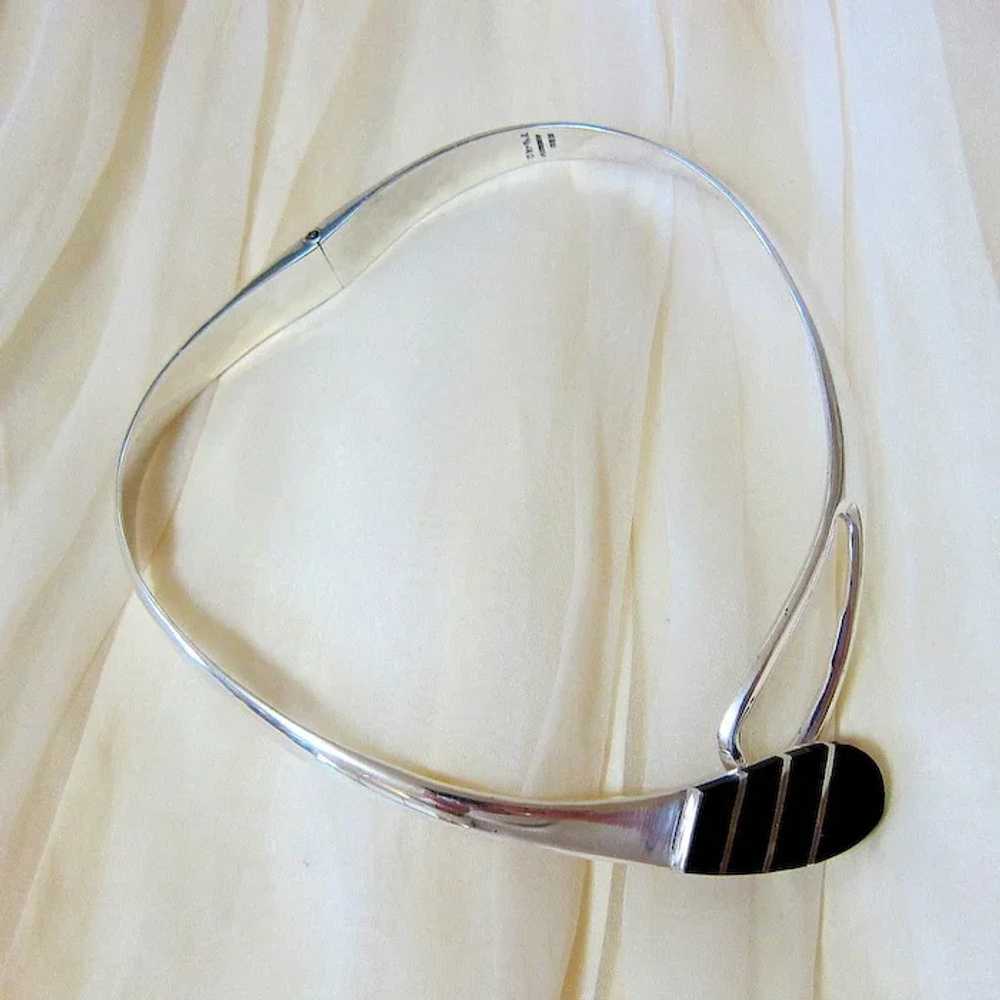 Modernist Black Enamel Sterling Silver Collar Nec… - image 9