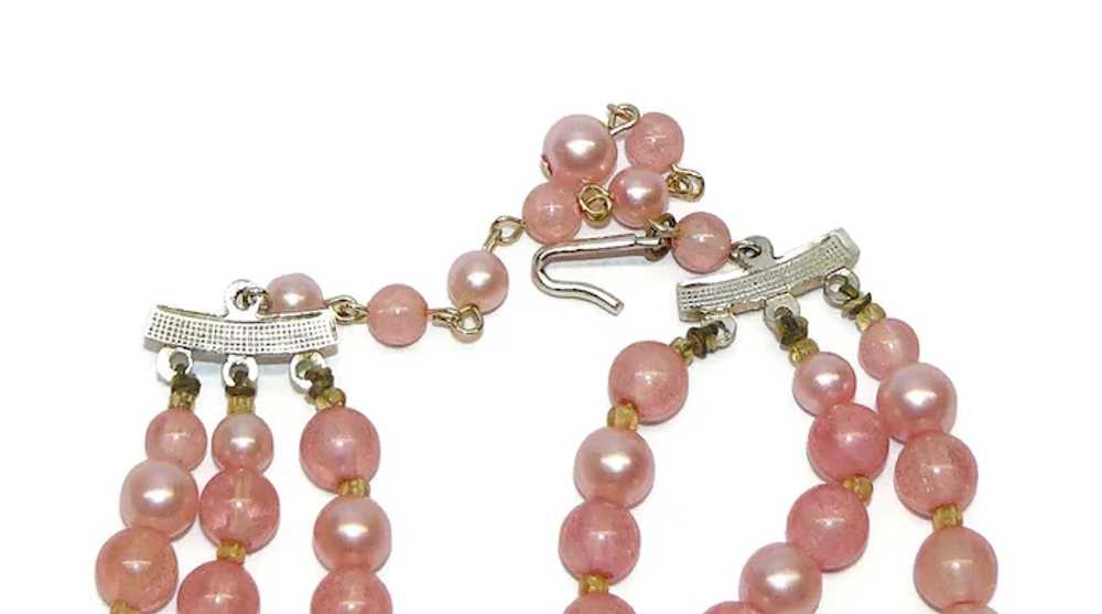 Pink Beaded Lucite Necklace and Earrings - image 4