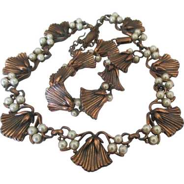 Vintage Copper Tone Faux Pearl Blossom Link Neckl… - image 1