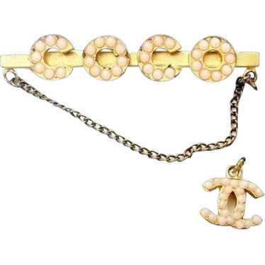 Chanel vintage pearl brooch - Gem