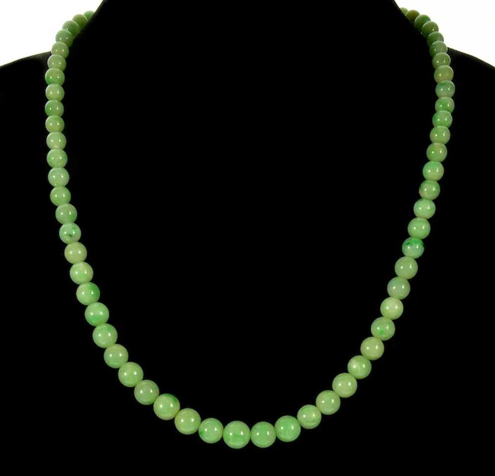 Antique Art Deco Jadeite Jade Bead Necklace 22 1/… - image 3