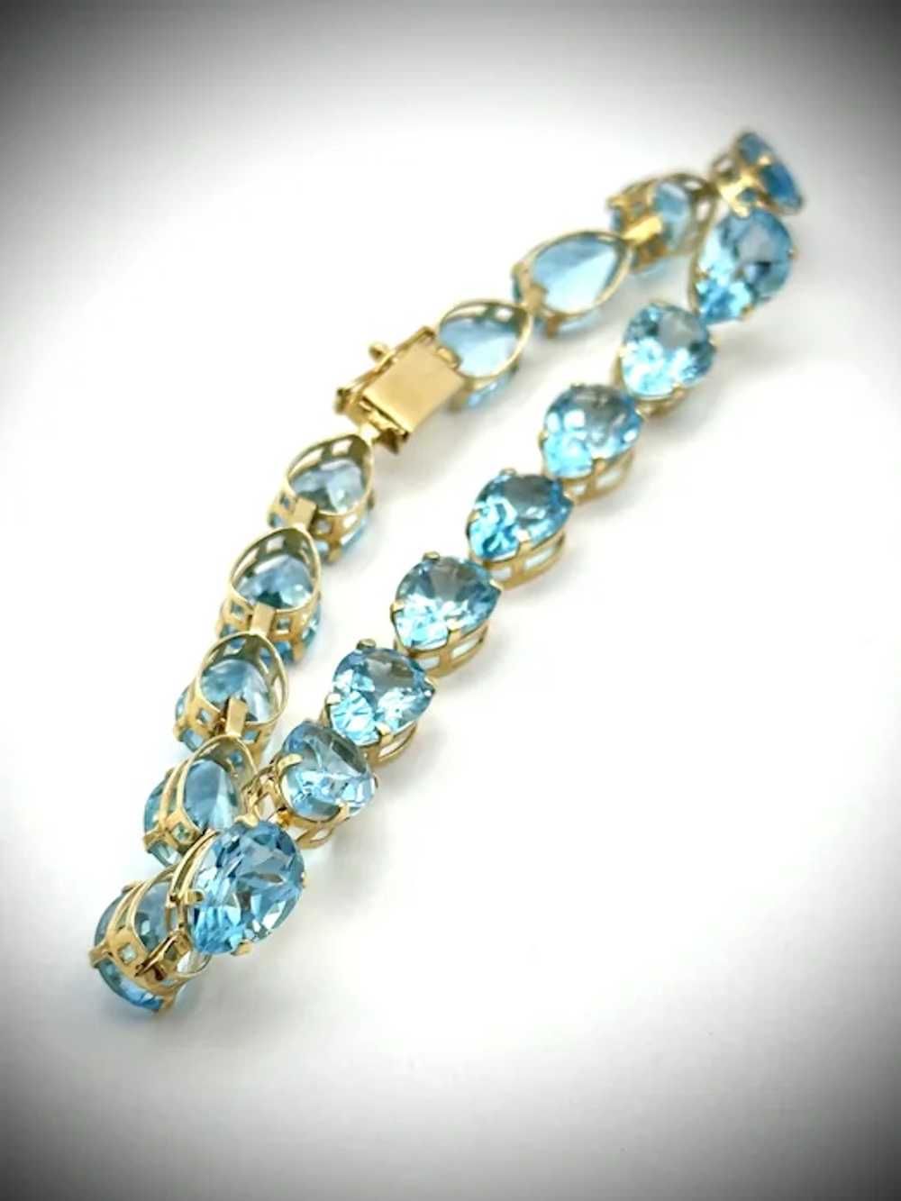 14kt Ladies blue topaz bracelet - image 5