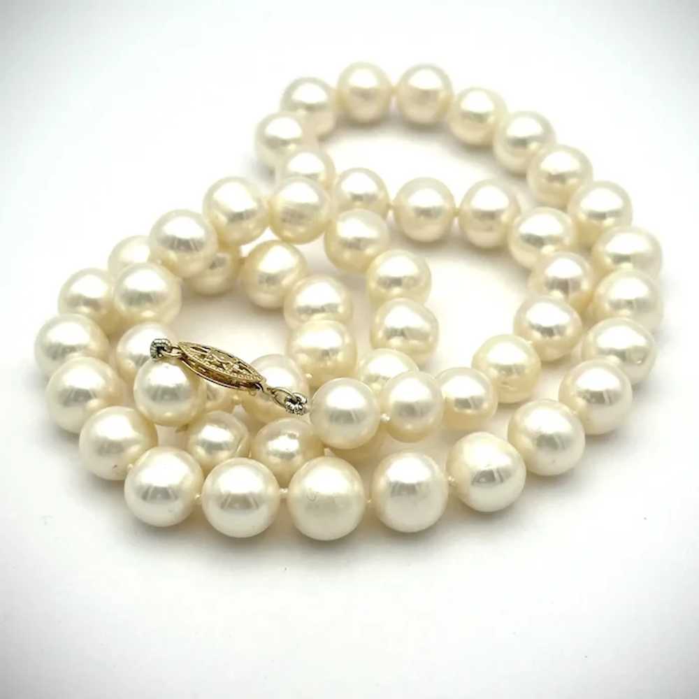 Ladies vintage 14kt white cultured pearls. - image 2