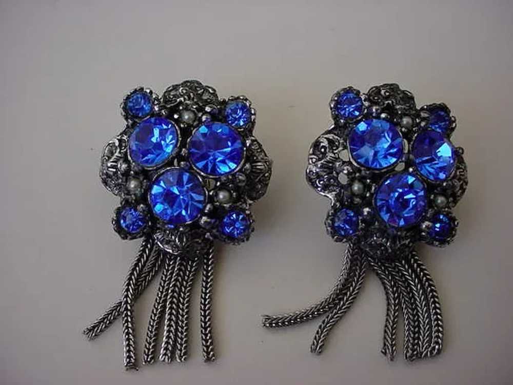 VINTAGE Glorious Blue Fringe Earrings Unsigned - image 1