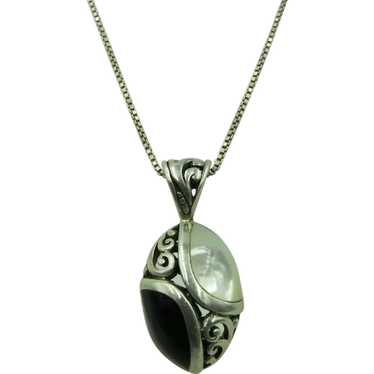 VINTAGE Mother of Pearl & Onyx  Egg Pendant 16 In… - image 1