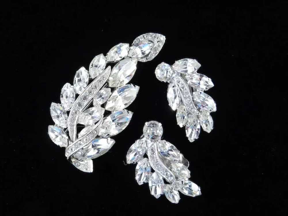 Weiss Rhinestone Brooch Pin Earrings Demi Parure … - image 3