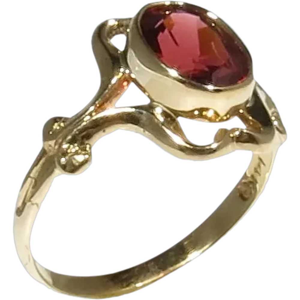 Vintage 14kt Gold Garnet Ring - image 1