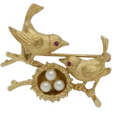 14k Yellow Gold Birds & Pearl Nest Brooch Pin - 8… - image 1