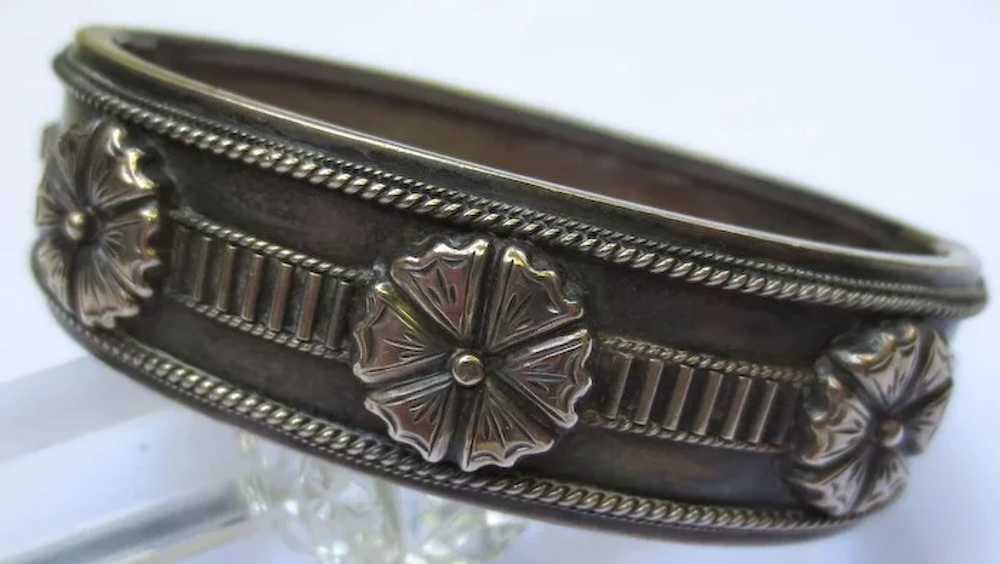 Victorian Sterling Silver Flower Medallion Bangle… - image 7