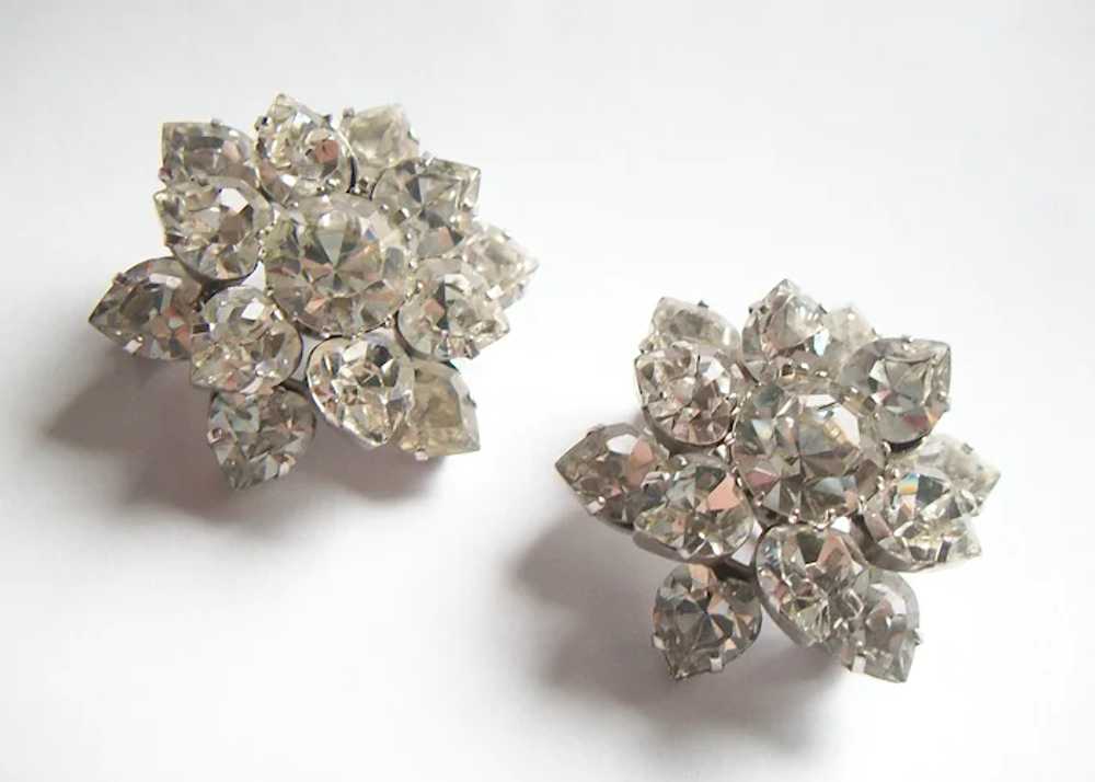 Vintage Pair Austrian Crystal Rhinestone Brooches… - image 4